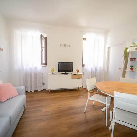 Veronetta Flat * Verona